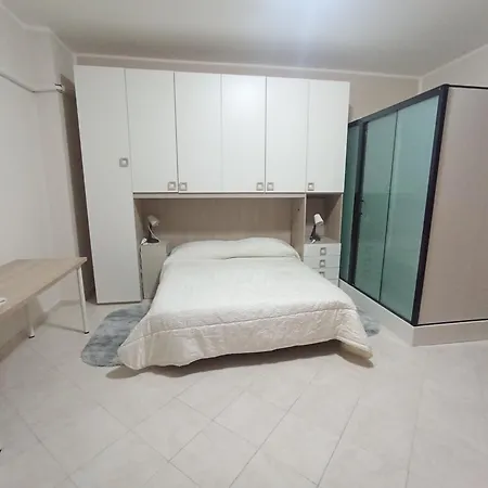 Pensión House Calamigna